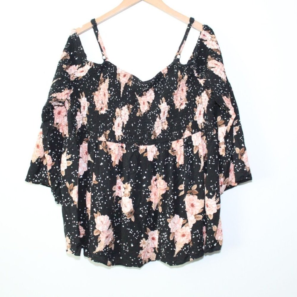 Torrid Floral Challis Cold Shoulder Blouse Black Top Smocked Size 4 4X H13469 - Picture 9 of 11